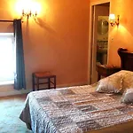 Отель Hotel Le Clos Du Montvinage 3*