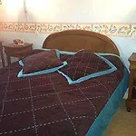 Hotel Le Clos Du Montvinage Отель Etreaupont