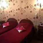 Hotel Le Clos Du Montvinage 3* Etreaupont