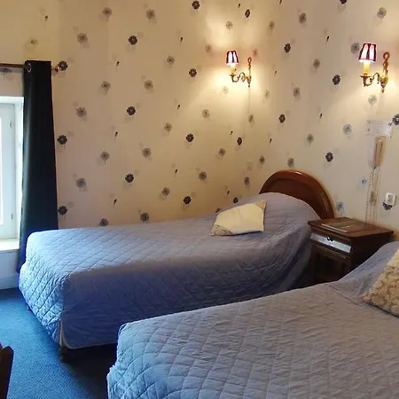 Le Clos Du Montvinage מלון 3*