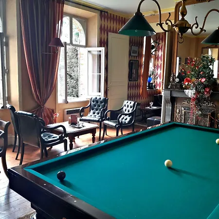 Le Clos Du Montvinage מלון Étréaupont