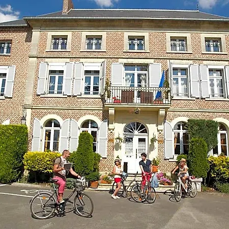 Le Clos Du Montvinage 3* Étréaupont