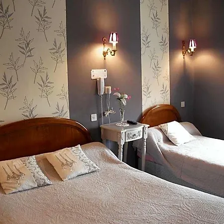 Le Clos Du Montvinage Hotel Étréaupont