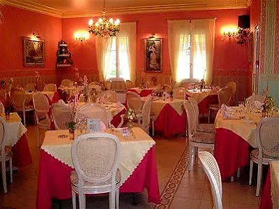 Le Clos Du Montvinage 3*